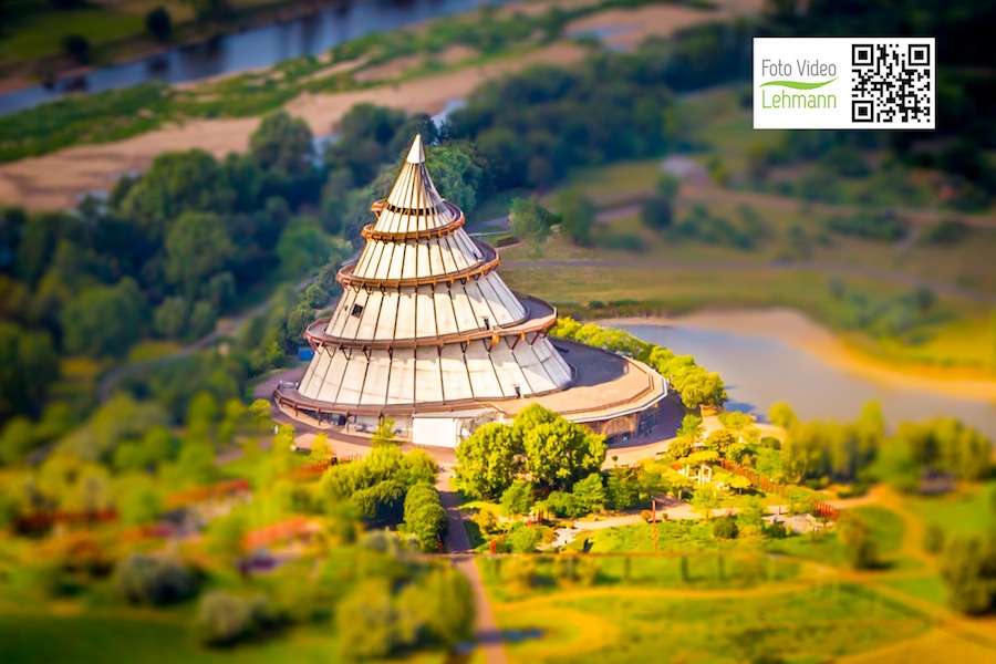 Der Jahrtausendturm in Magdebrug Luftbild Foto Video Lehmann Der